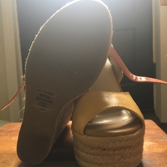 Platform Wedges - Picture 5 of 5